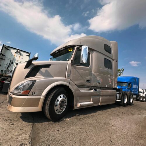 Truck Sales NJ: 2015 Volvo VNL Model 780