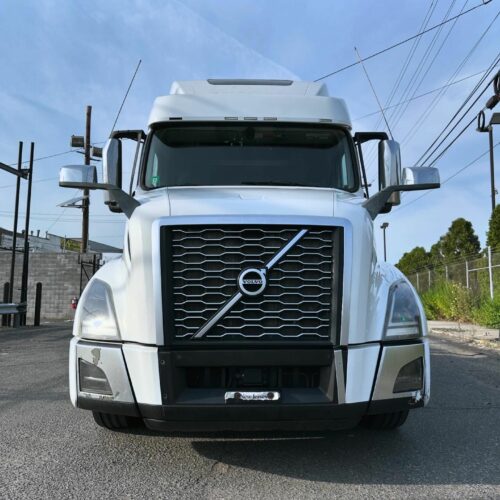 Truck Sales NJ: 2018 Volvo VNL Model 860