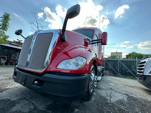 Truck Sales NJ: 2020 Kenilworth T680