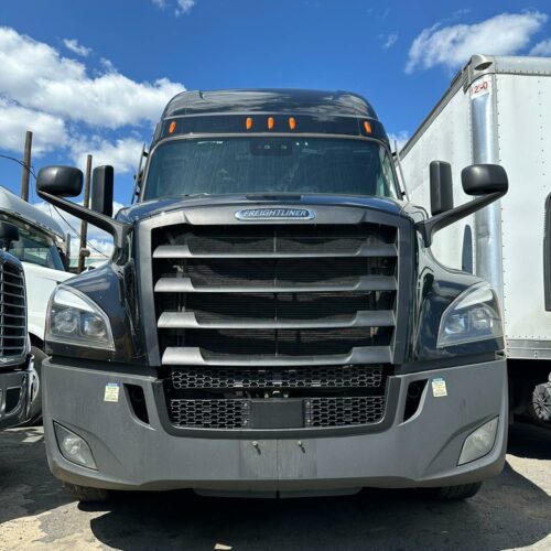 Truck Sales NJ: Freightliner Cascadia 2021