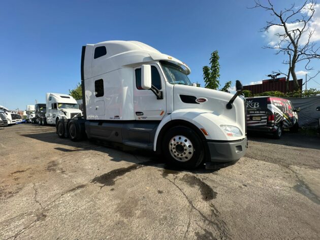 Truck Sales NJ: Peterbilt Model 579 2020