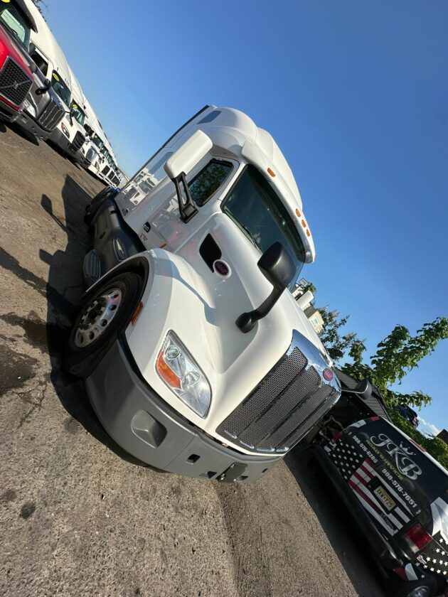 Truck Sales NJ: Peterbilt Model 579 2020