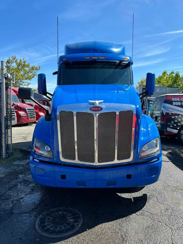 Truck Sales NJ: 2018 Peterbilt Model 579 - Miles 539,036