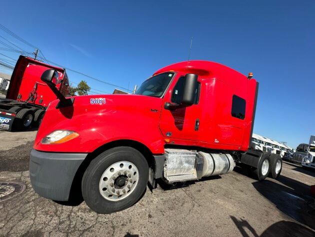 Truck Sales NJ: International Model LT - Miles 492,484