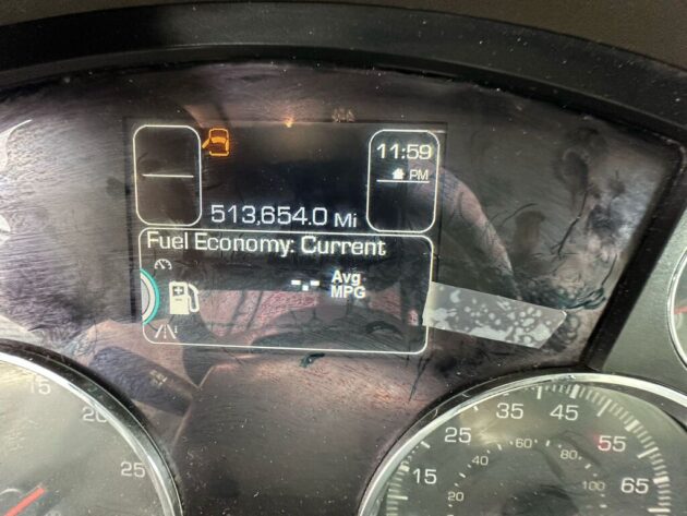 2018 Kenworth T880 - Miles 513654 - Image 7