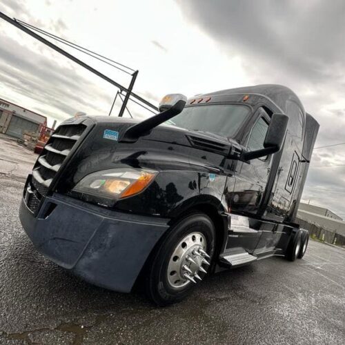 2019 Freightliner Cascadia - Miles 756,513