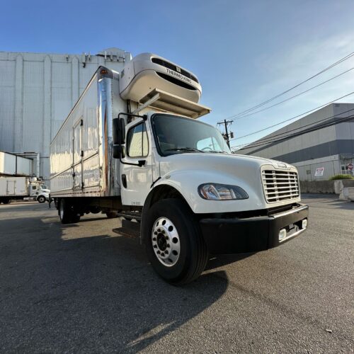 2018 Box Truck Reefer 26FT - Miles 193,405