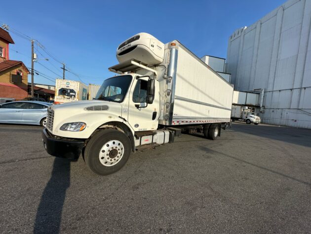 2018 Box Truck Reefer 26FT - Miles 193,405 - Image 10