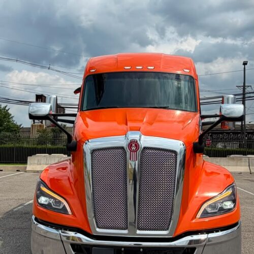 2023 KENWORTH T680 NEW GEN MID ROOF SLEEPER